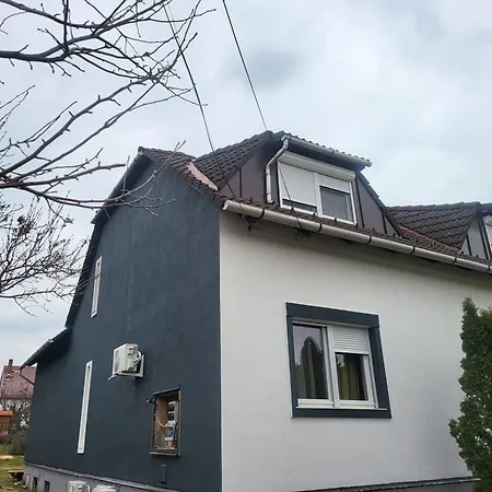 Kali Medence Kapuja 3 Apartamento *